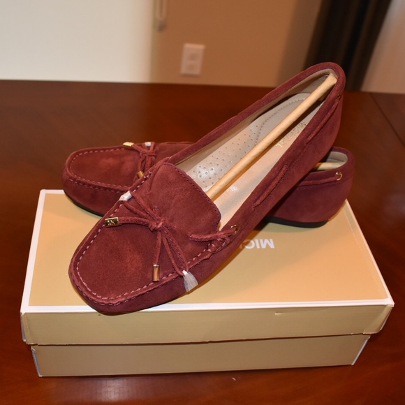 Michael Kors Women's Sutton Moccasin - Picture 6 of 6